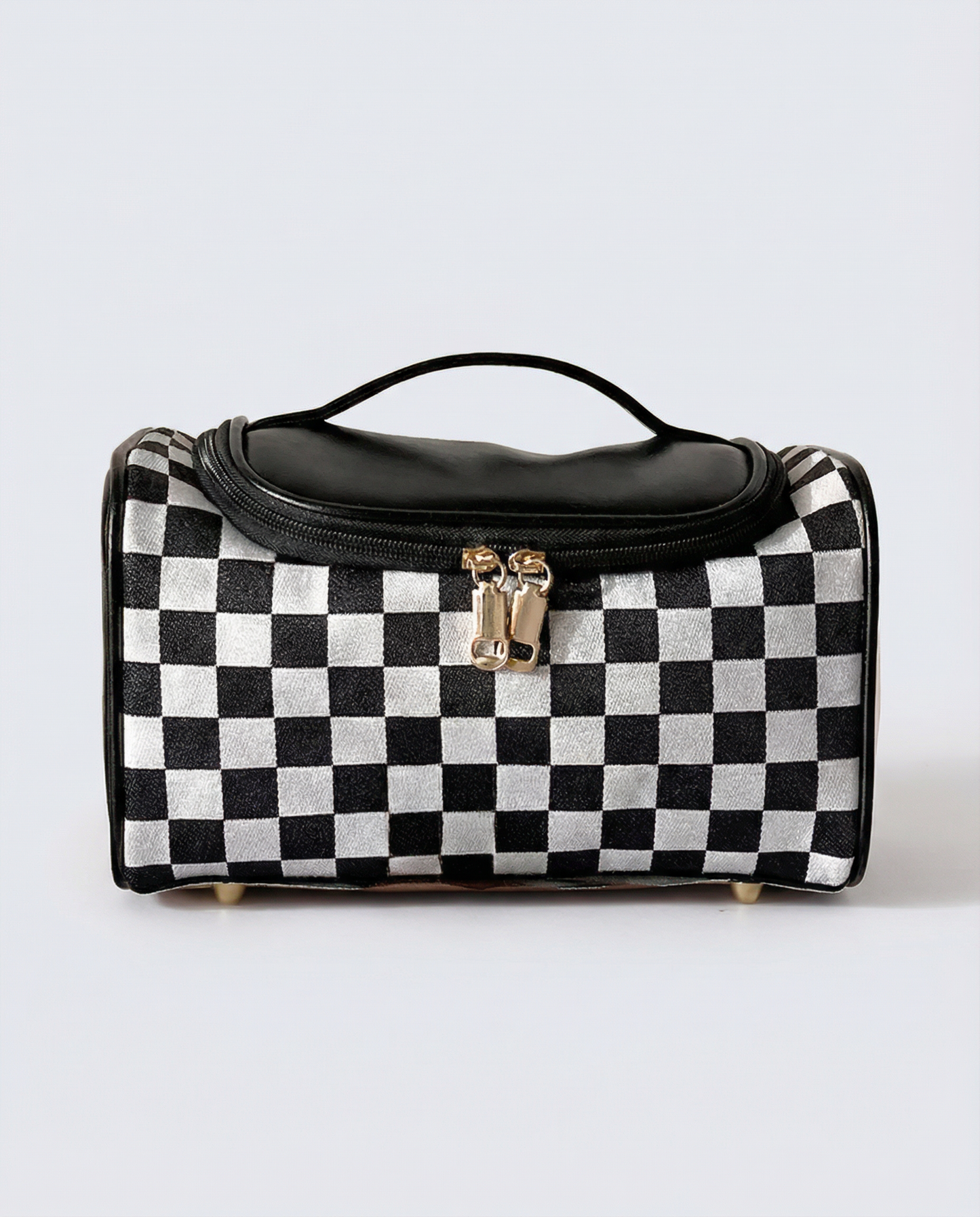 linear-gradient(125deg,rgba(239, 221, 197, 1) 50%, rgba(0, 0, 0, 1) 50%)