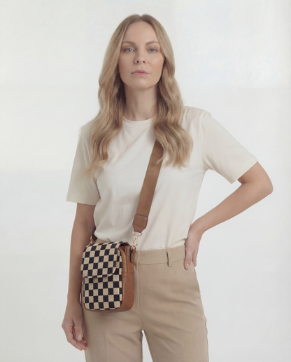 The Metro Crossbody