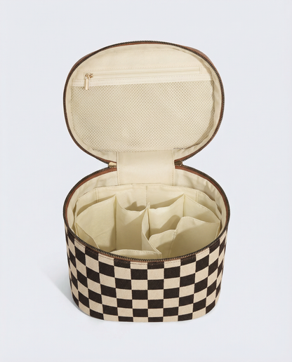 linear-gradient(125deg,rgba(239, 221, 197, 1) 50%, rgba(154, 86, 48, 1) 50%)