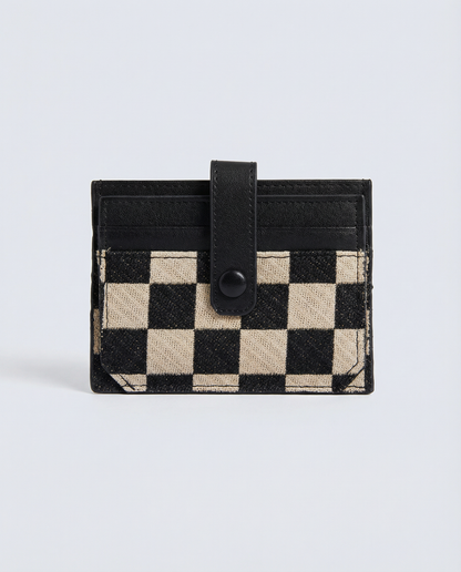 linear-gradient(125deg,rgba(239, 221, 197, 1) 50%, rgba(0, 0, 0, 1) 50%)